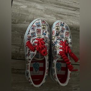 NWOT whereswaldo VANS kids